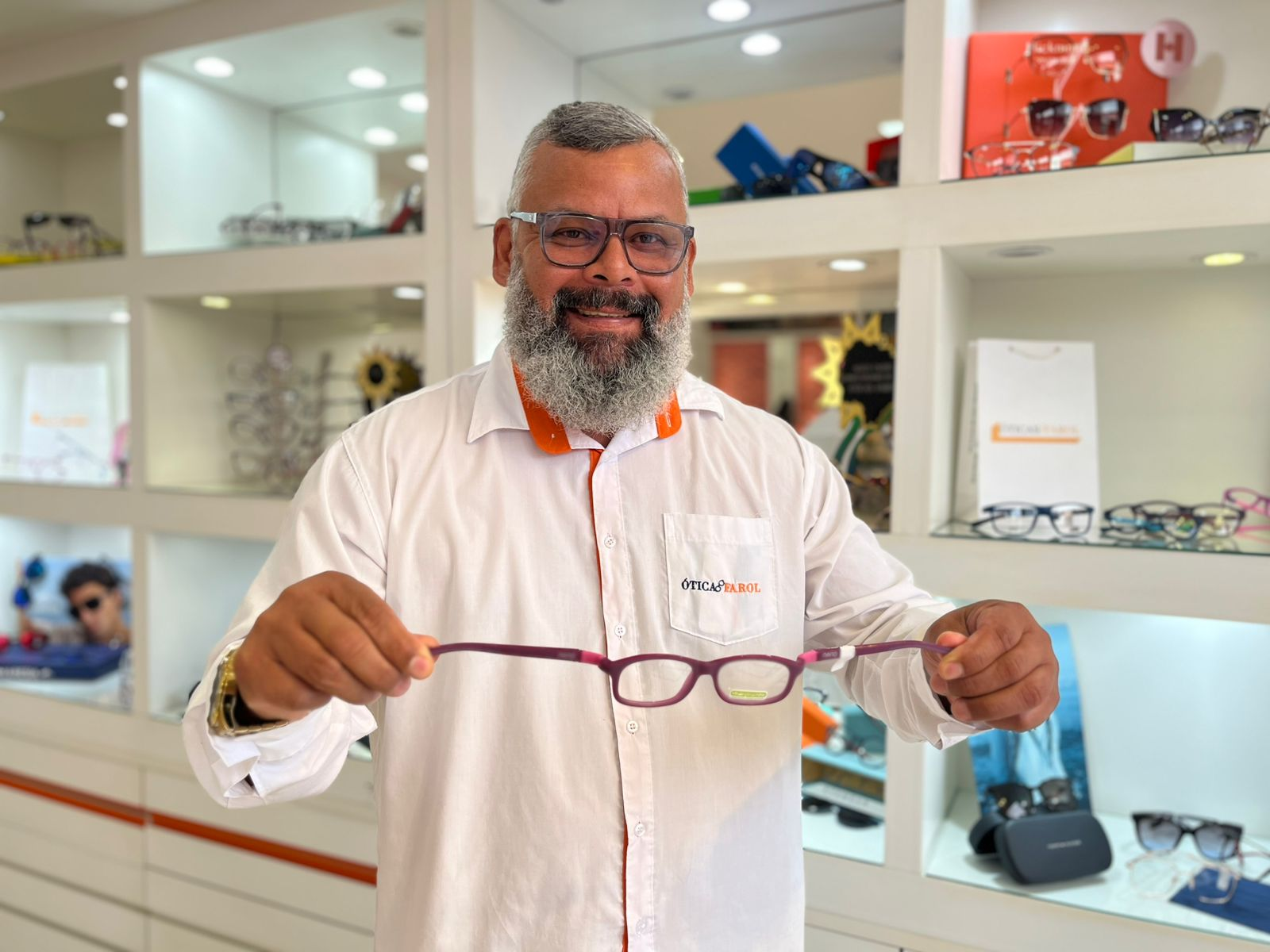 Nanovista e Jolie Eywer chegam à Óticas Farol: Estilo, conforto e segurança para os pequenos