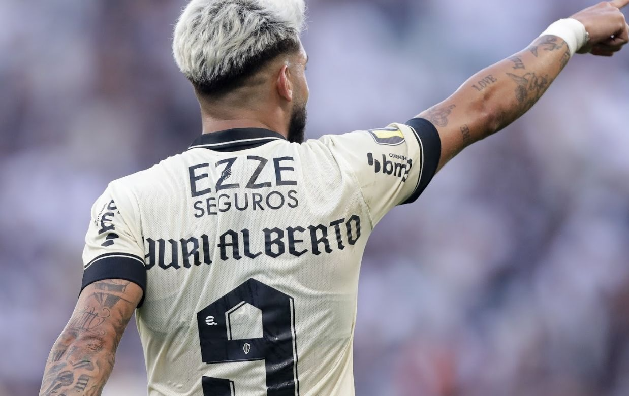 Record compra Brasileirão e divide campeonato com a Globo após 19 anos