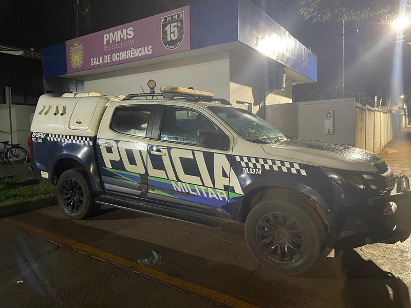 Mulher é presa após causar tumulto e ameaçar incendiar mercearia em Maracaju