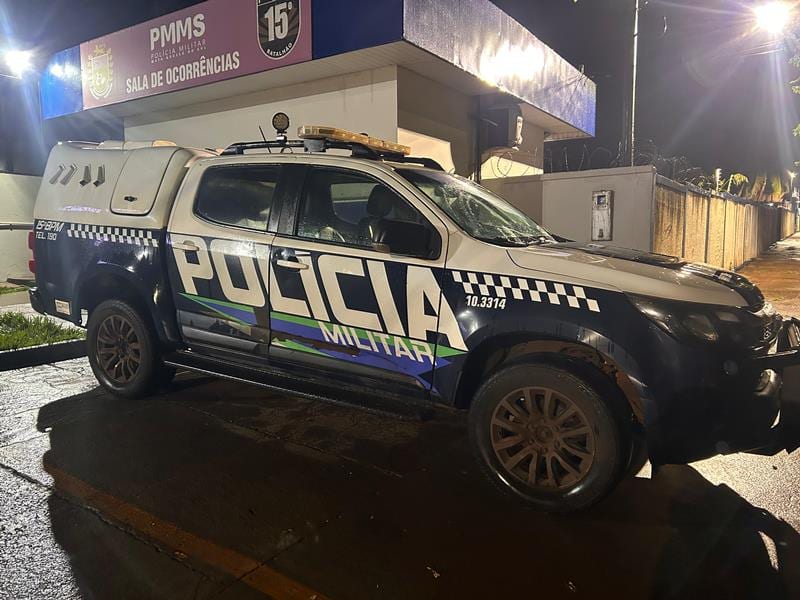Polícia Militar prende condutora por embriaguez ao volante após colisão em Maracaju