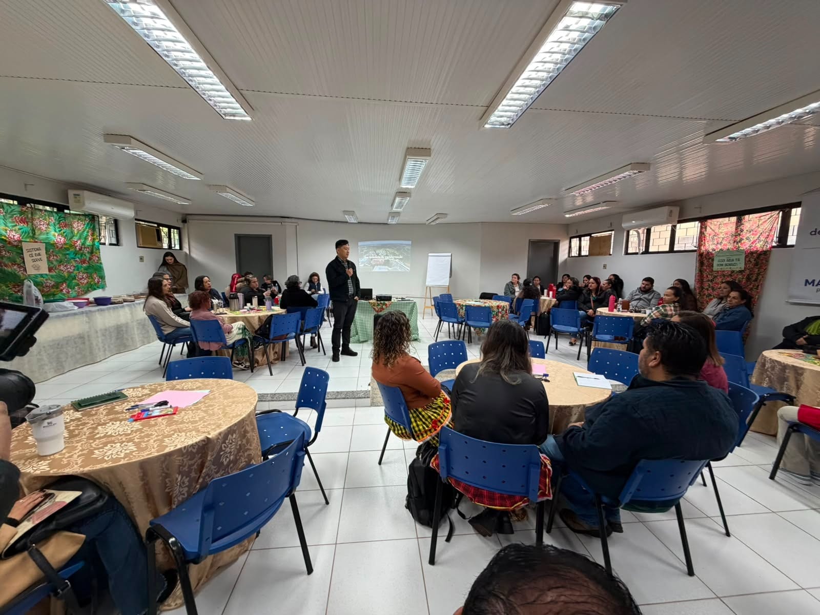 Educação Imaginal reúne cerca de 90 profissionais em segundo encontro presencial de 2026 em Maracaju.
