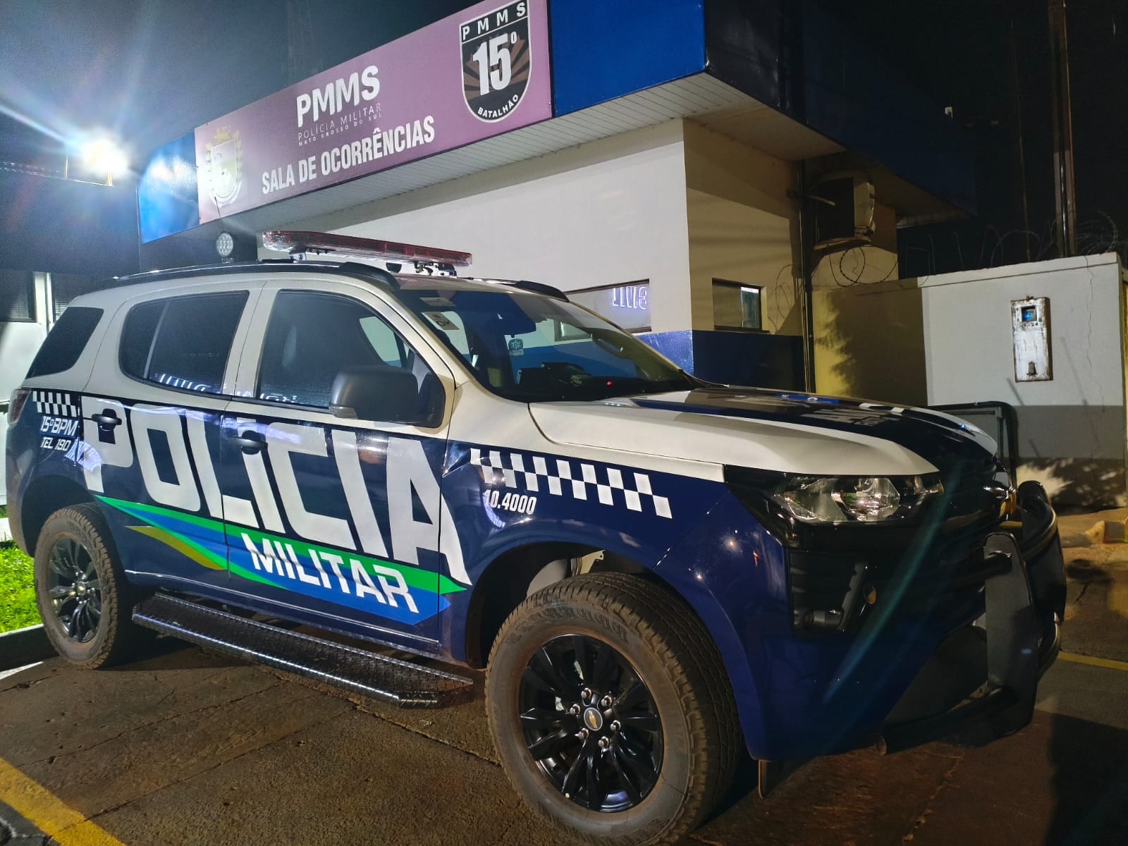 Homem invade residência e danifica veículo após término de relacionamento em Maracaju
