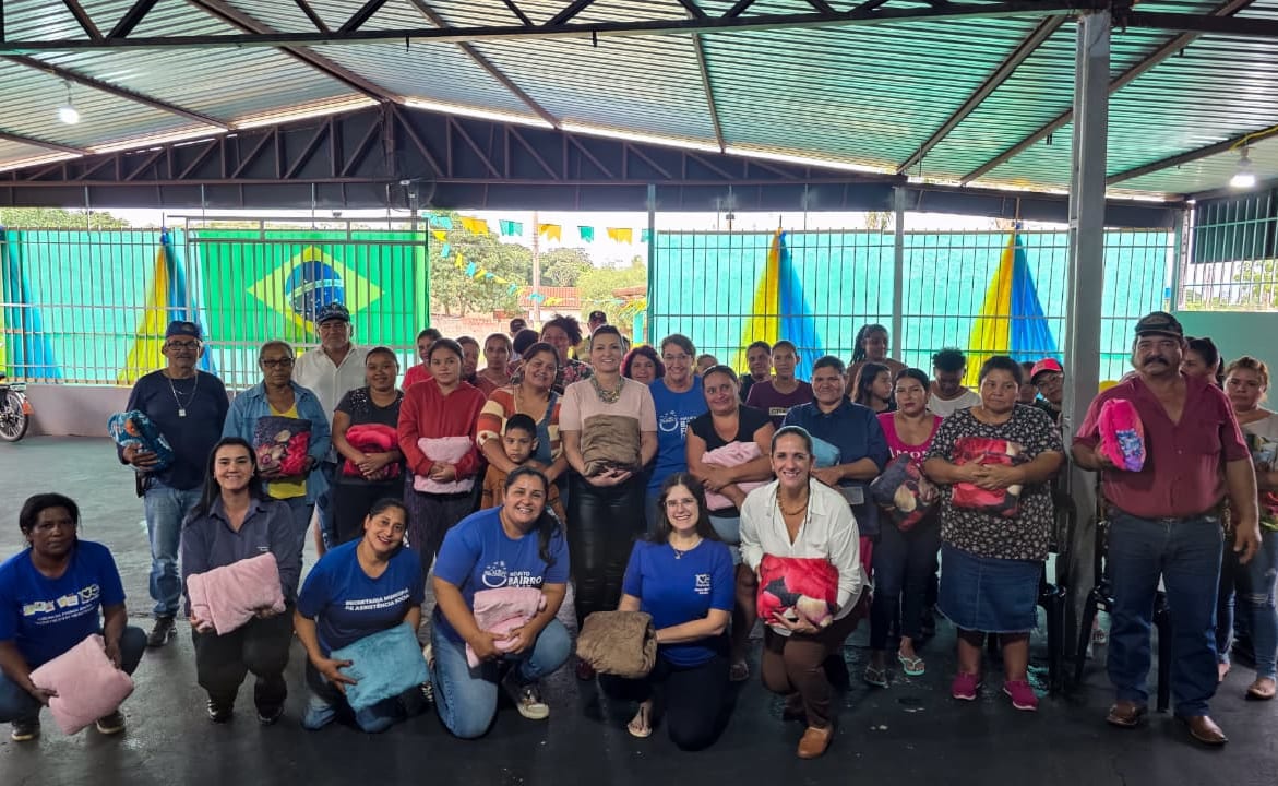 Participantes do Projeto Bairro Feliz recebem agasalhos da Campanha do Agasalho 2026 em Maracaju