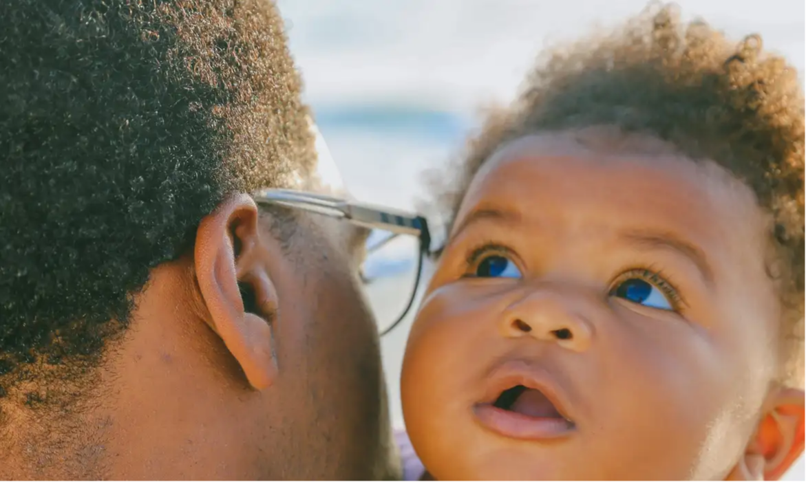 Saiba o que muda com a nova licença-paternidade no Brasil