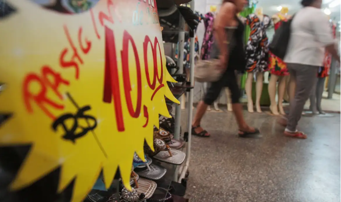 Mercado eleva previsão da inflação para 4,71% este ano