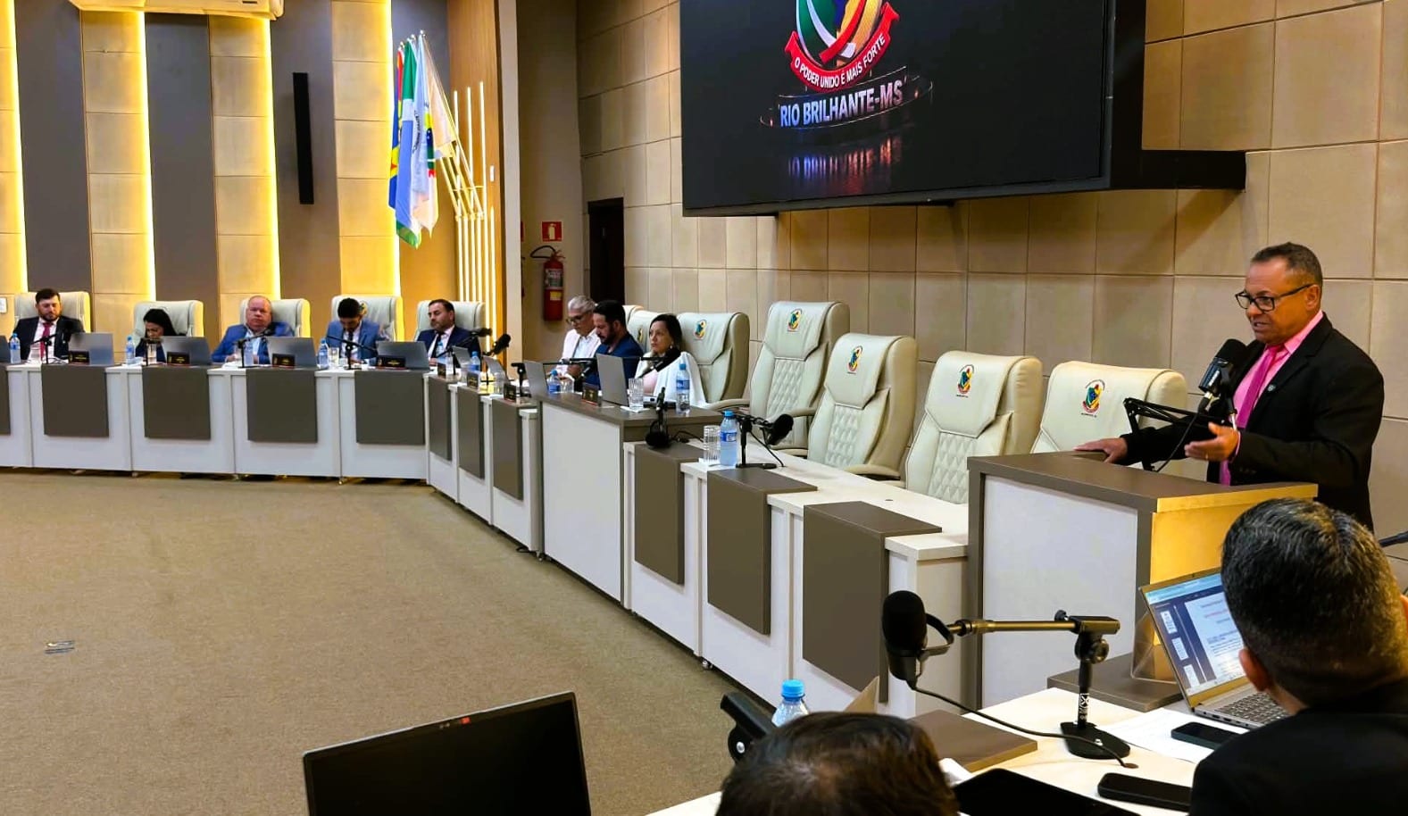 Resultados eleitorais e homenagens marcam a 32ª Sessão Ordinária da Câmara de Rio Brilhante