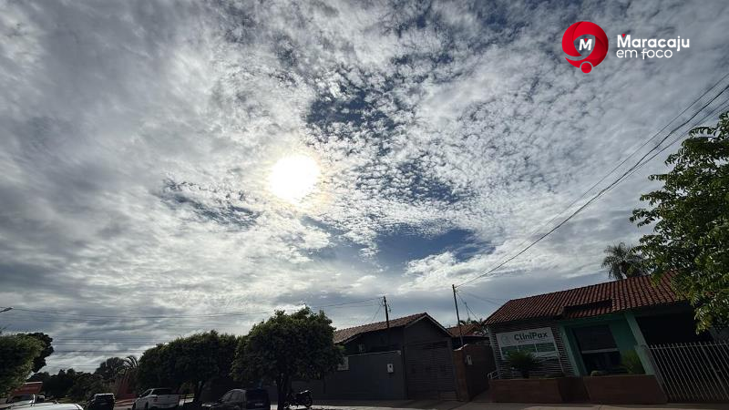 Mesmo após madrugada chuvosa, Maracaju continua em alerta de tempestades.