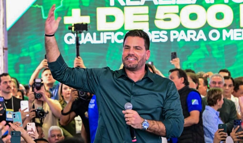 Contar tem candidatura ao Senado homologada e revela pedido de Bolsonaro para a direita conquistar maioria no Congresso