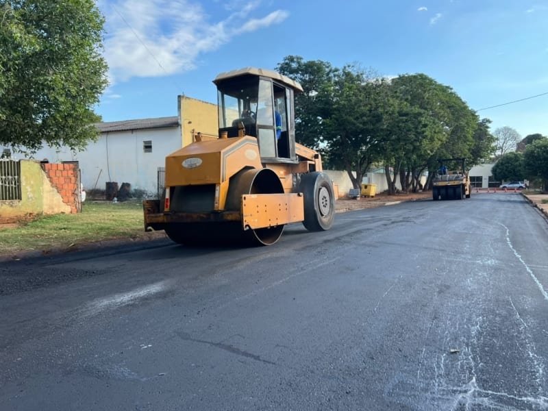 Recapeamento asfáltico gera economia, valoriza o comércio e melhora a mobilidade em Nioaque