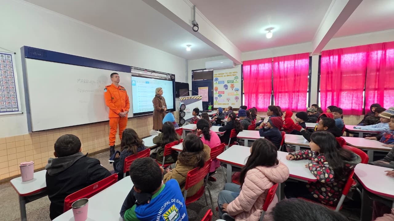 Educação para o trânsito chega à Escola José Pereira da Rosa e reforça formação de cidadãos mais conscientes.