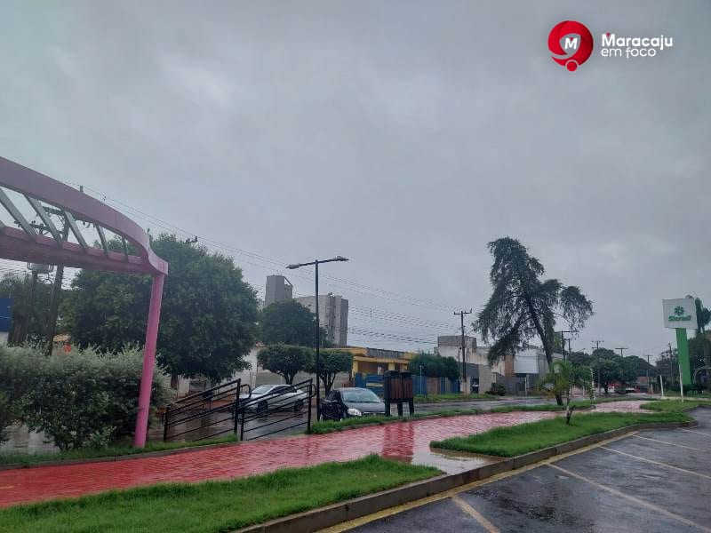 Ciclone e frente fria derrubam temperaturas e possibilidade de temporal para Maracaju neste sábado