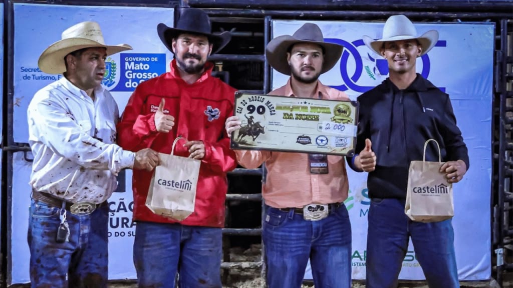 Anderson de Oliveira venceu o sábado no 1º Rodeio de Campeões em Maracaju
