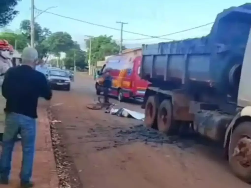 Ciclista de 41 anos morre após ser atropelado por caminhão em Maracaju