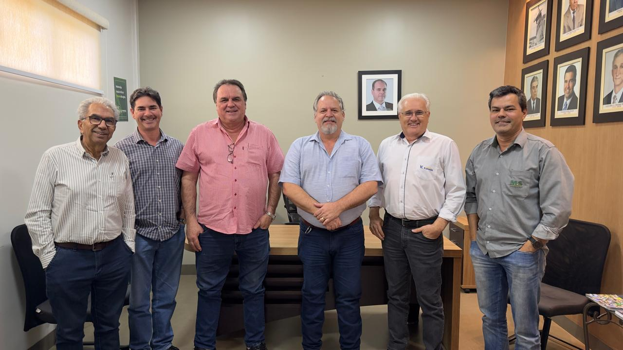 Produtores Rurais de Maracaju discutem viabilidade da atividade agrícola em encontro no Sindicato.