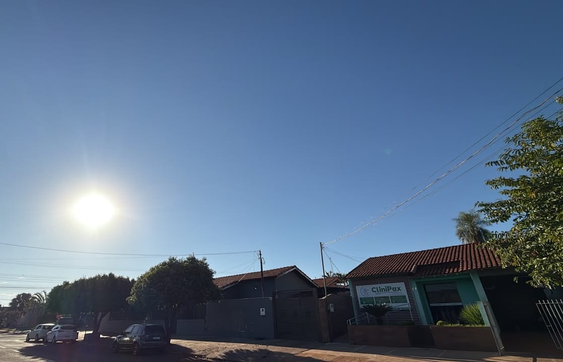 Grande amplitude térmica e tempo seco marcam a quinta-feira em Maracaju