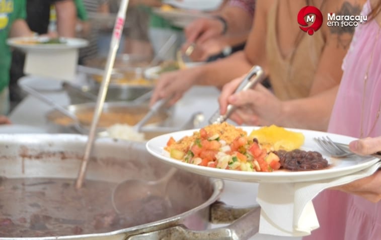 Tradicional Feijoada da Acácia Branca será realizada em Julho com renda destinada a Escola Raio de Luz e AMAPC.