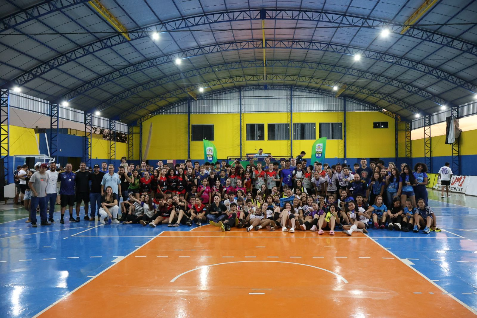Encerramento da 4ª OERB consagra Escola Fernando Corrêa da Costa como campeã geral