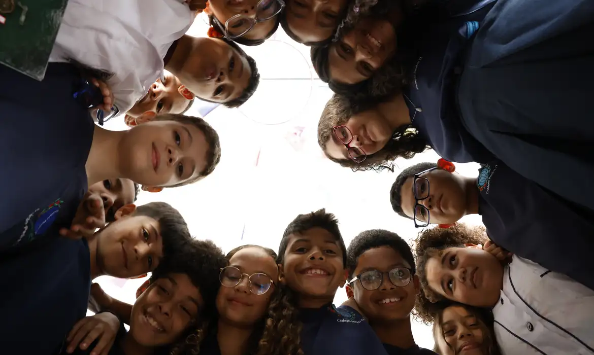 Verba para crianças e adolescentes sobe, mas não chega a 2,5% do PIB