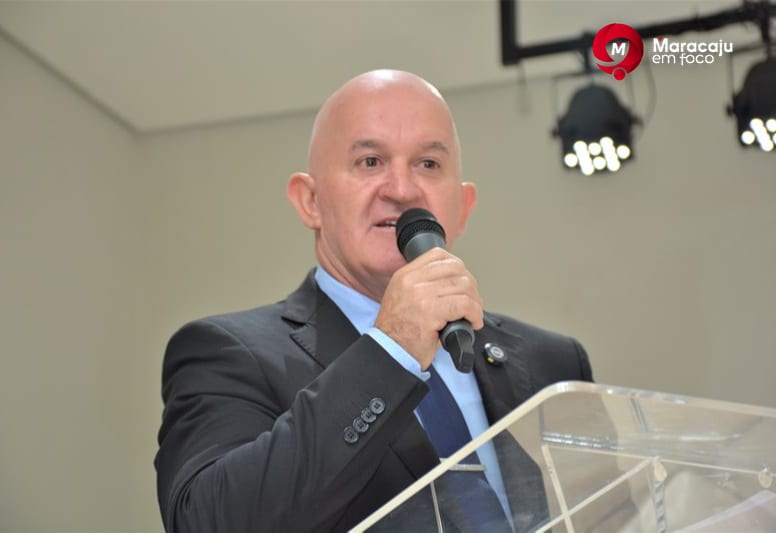 Vereador Vilmar da Era do Gelo solicita manutenção e reforço na sinalização da Rua Benjamin Constant.