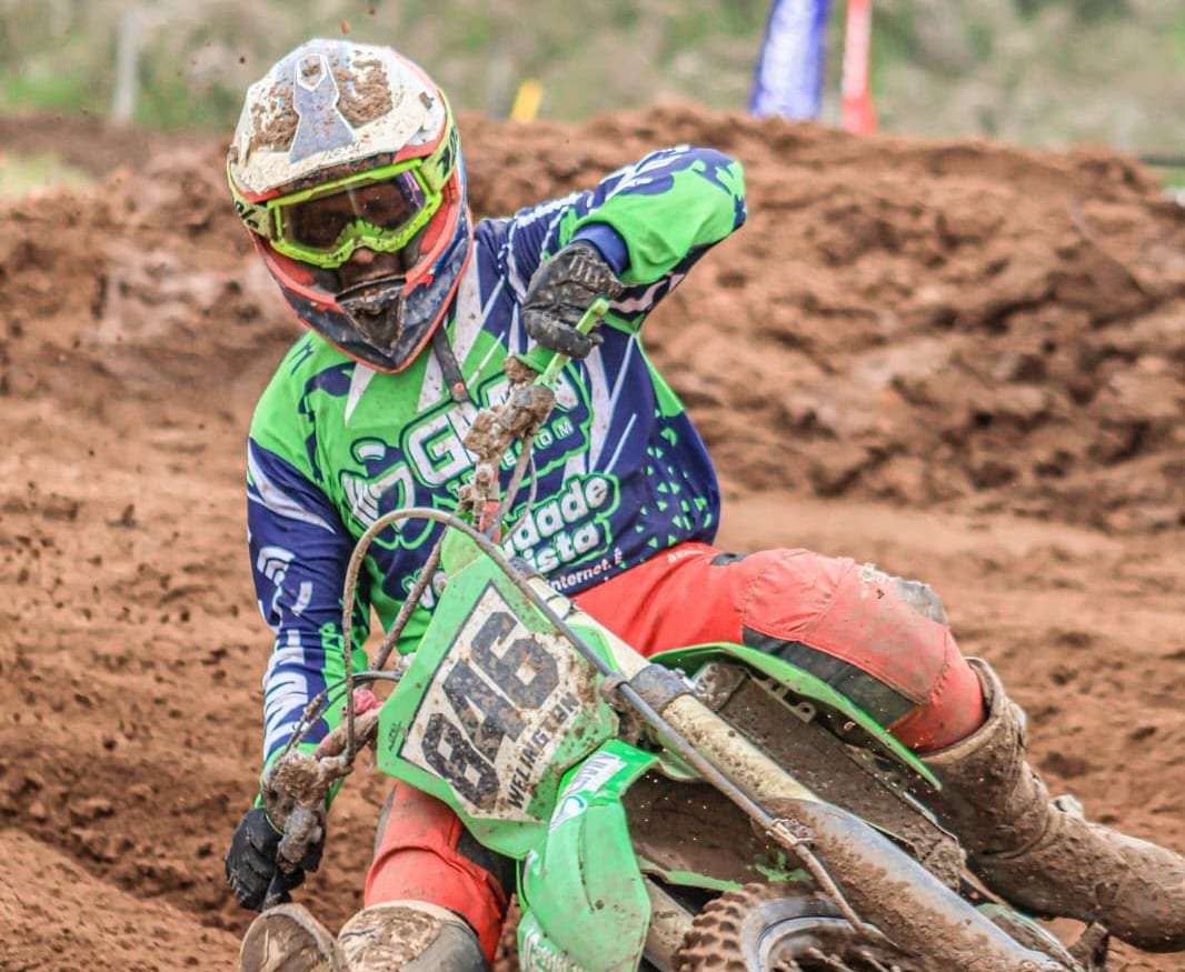 Welington Gatti, de Nioaque, chega à reta final da Copa Sul-mato-grossense de Velocross na disputa por três categorias