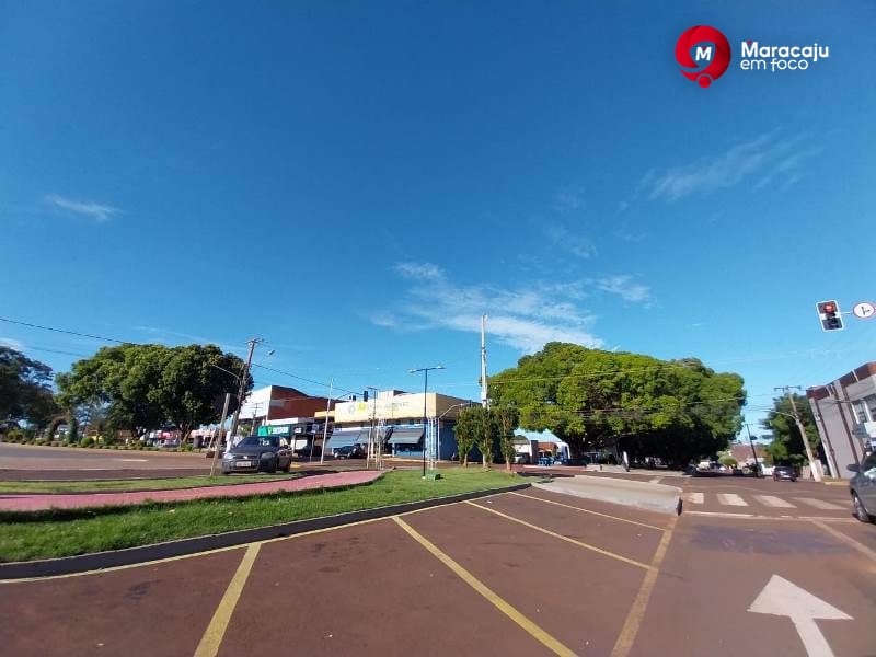 Sábado de calor intenso e divergência na previsão do tempo mobilizam moradores de Maracaju