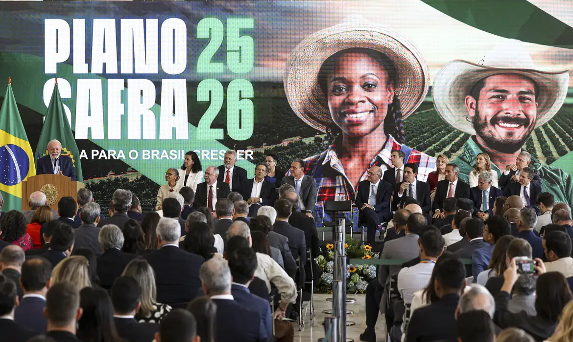 Governo lança Plano Safra de R$ 516,2 bilhões para agronegócio