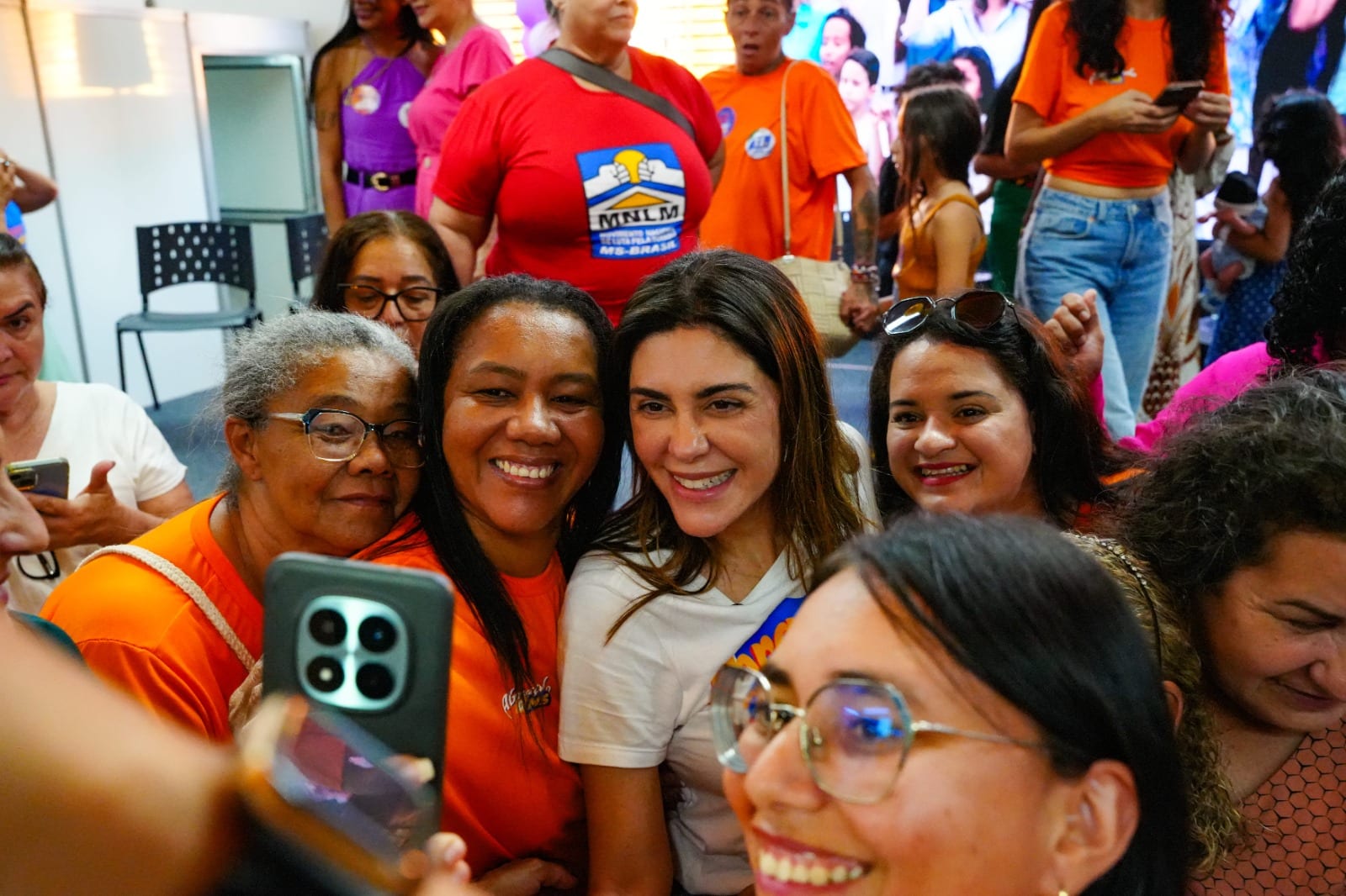 Viviane defende saúde pública mais próxima das pessoas e com atendimento em todas as fases da vida