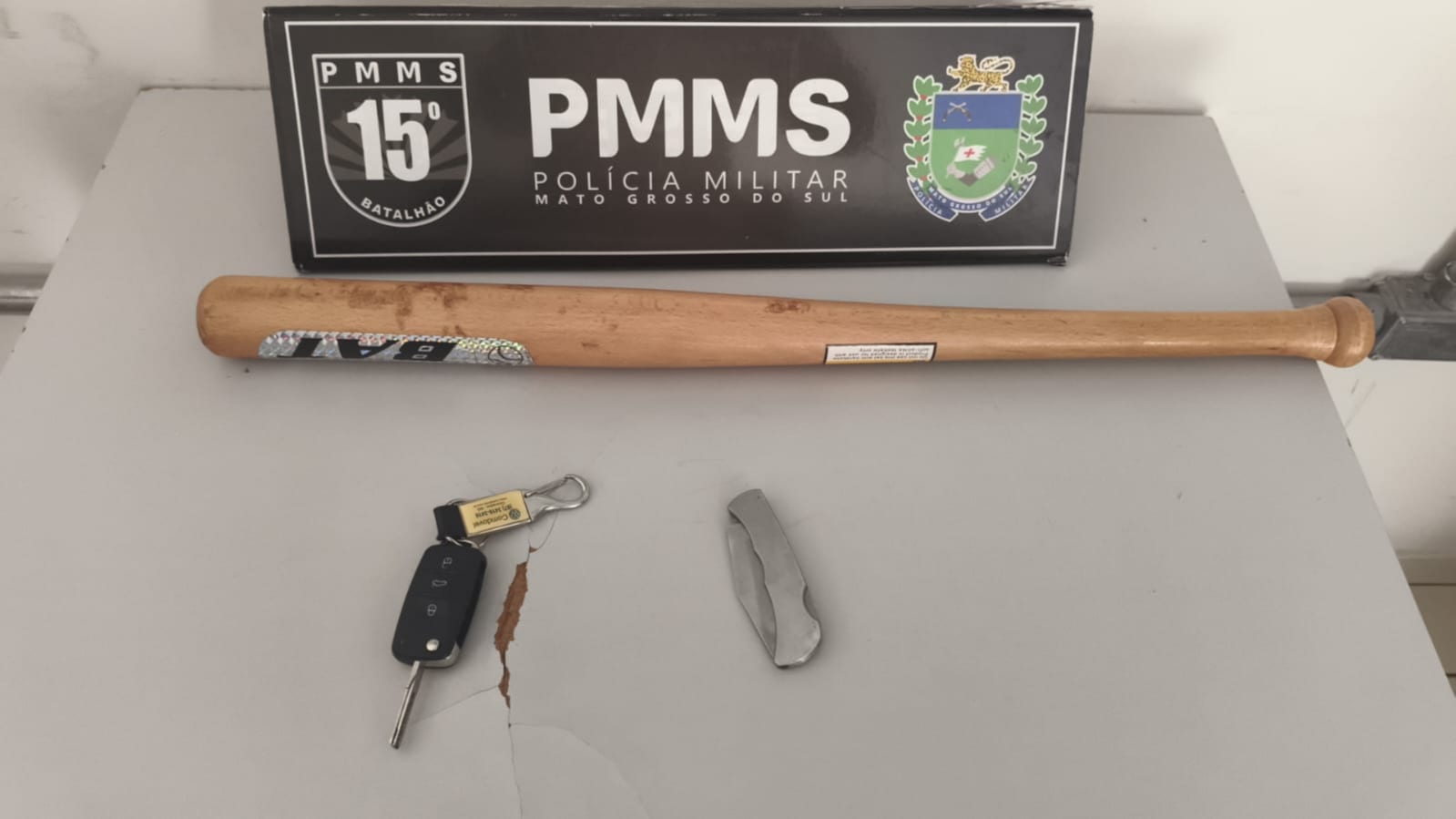 Polícia Militar prende homem por violência doméstica após ação rápida em Maracaju