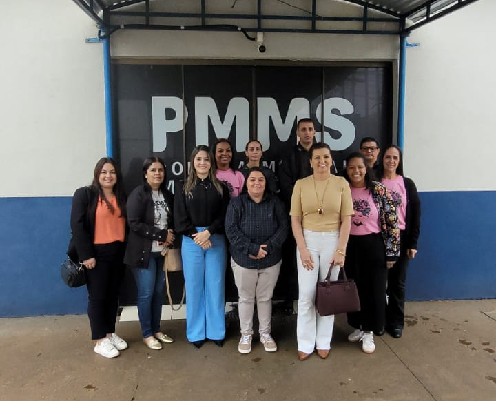 Comitiva de Deodápolis visita Maracaju para conhecer projetos de proteção à mulher