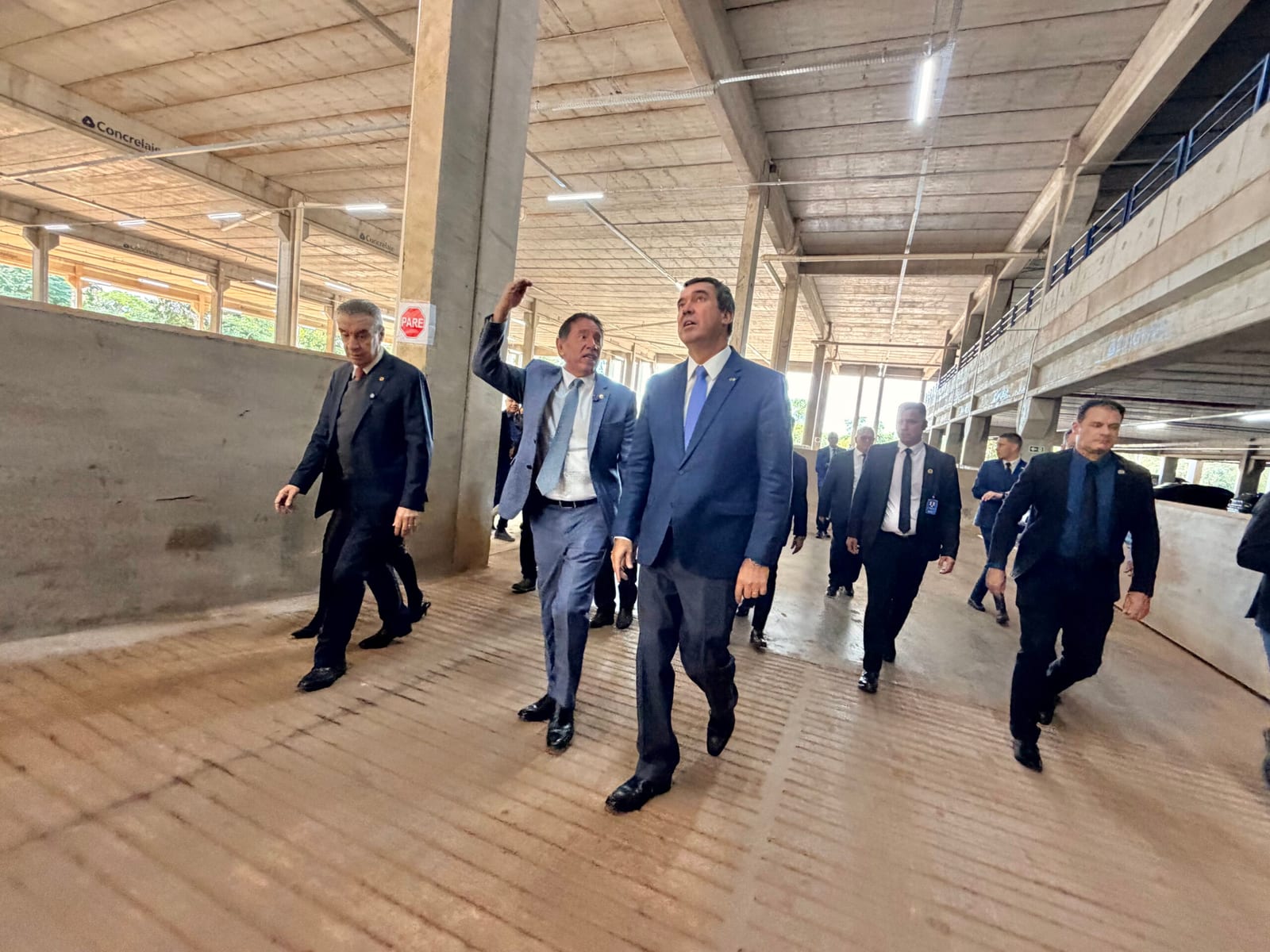 Gerson destaca preservação da memória em inauguração do estacionamento e lançamento de livro da ALEMS
