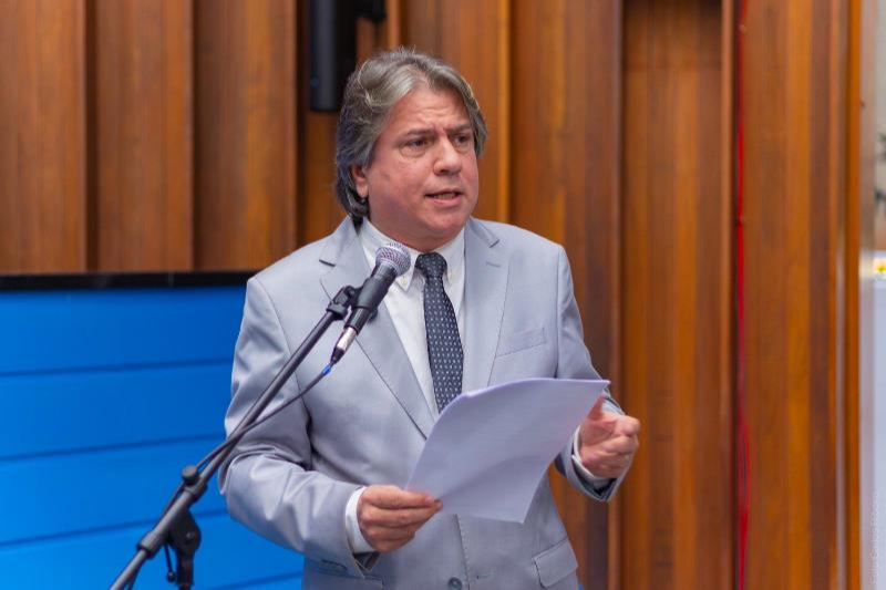 Caravina cobra secretário por atraso em concurso da Polícia Civil de MS
