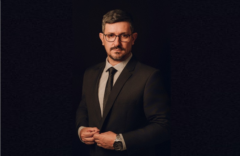 Dr. Alecsander Morais Alano: A Era Digital e os Golpes no Meio Jurídico