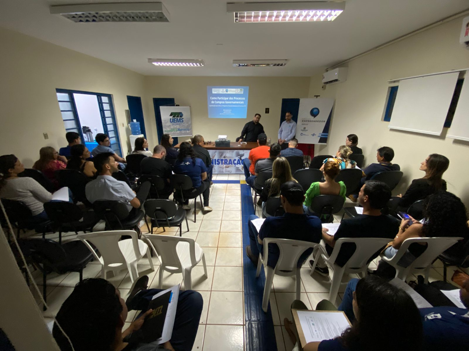Empresários de Maracaju recebem capacitação sobre como vender para o poder público.