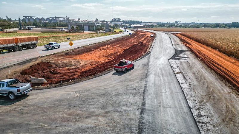 Interseção entre Mini Anel e Av. João Pedro Fernandes avança com apoio do Governo do Estado
