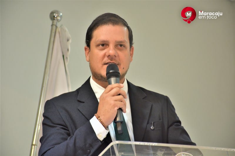 Após reclamações de moradores sobre aglomerações, bebedeiras e som alto, Patrick Ribas pede ampliação de rondas policiais no Alto das Palmeiras.