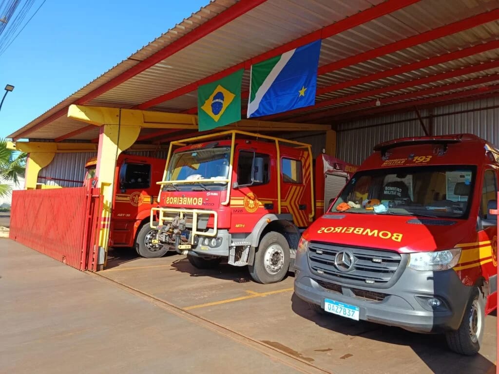Motociclista de 36 anos morre após acidente na Avenida Marechal Floriano