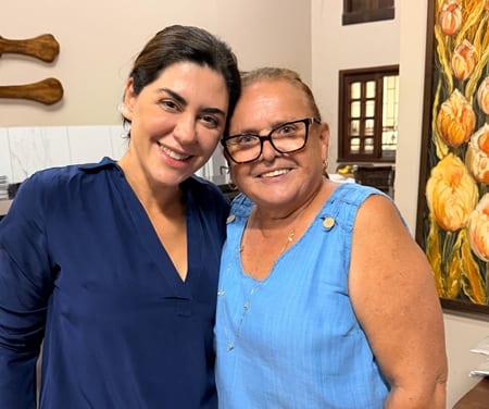 Reunião de lideranças populares em Campo Grande, para falar sobre moradia, conta com a presença de Viviane Luiza. 
