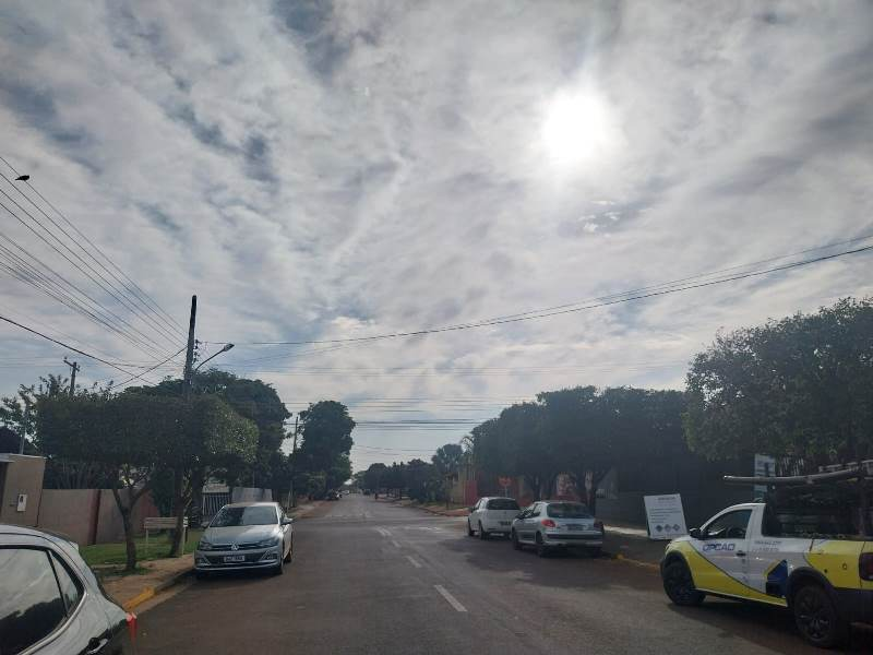 Terça-feira em Maracaju terá calor intenso, risco de tempestades e alerta de vendaval