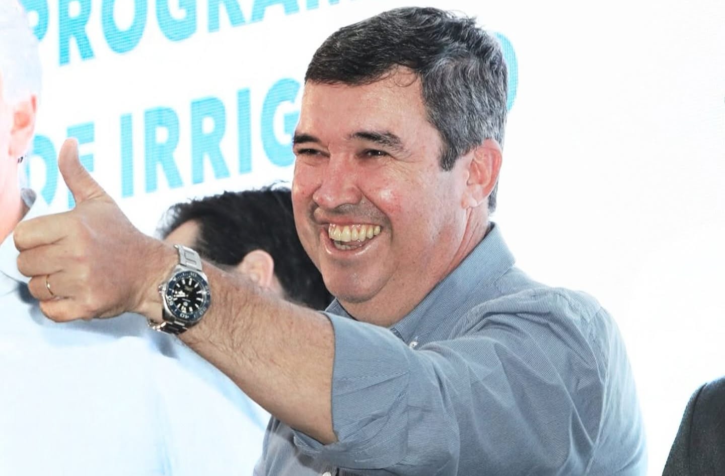 Eduardo Riedel é reeleito em primeiro turno e irá governar Mato Grosso do Sul por mais quatro anos