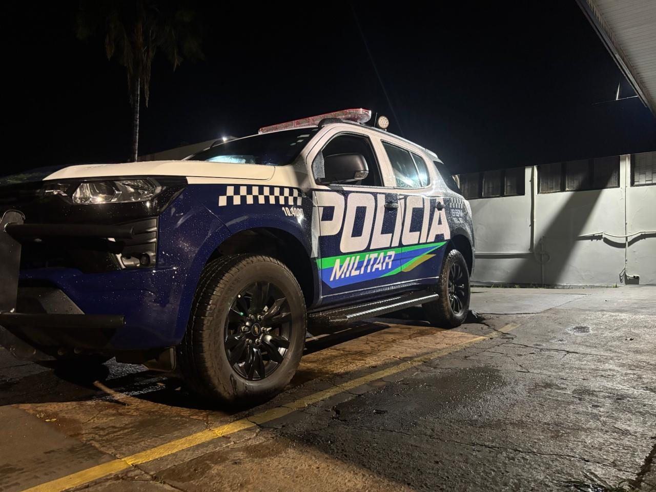 Homem de 27 anos dá entrada em hospital com suspeita de perfuração por arma branca em Maracaju