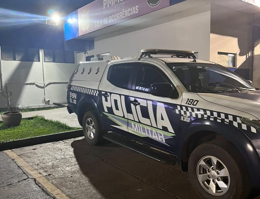 Polícia Militar de Maracaju prende homem em flagrante por violação de domicílio e descumprimento de medida protetiva