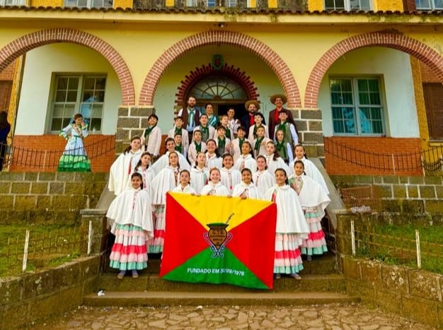 CTG Nova Querência representa Maracaju no 30º FestMirim