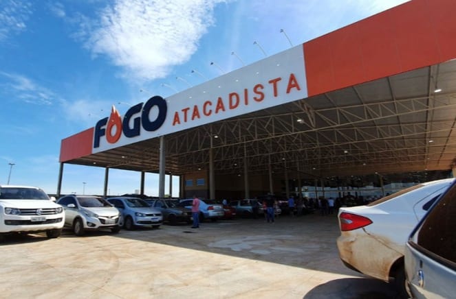 Supermercados Chama e Fogo Atacadista abrem oportunidade para quem quer aprender e crescer