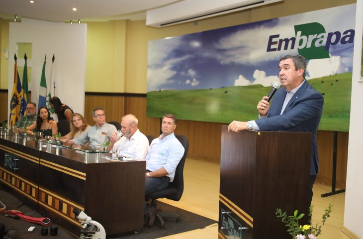 Governo de MS reafirma apoio à produção de pesquisa e desenvolvimento da pecuária no Estado