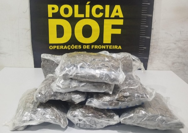 Passageira de aplicativo que seguia com droga junto ao corpo é presa pelo DOF em Maracaju