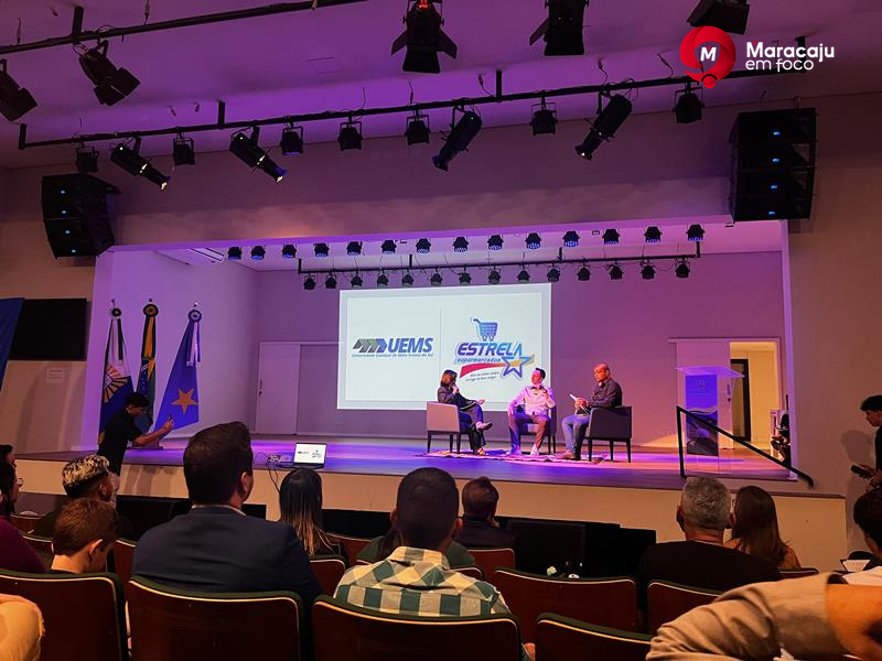 Acadêmicos da UEMS de Maracaju promovem Feira de Negócios com foco no empreendedorismo local