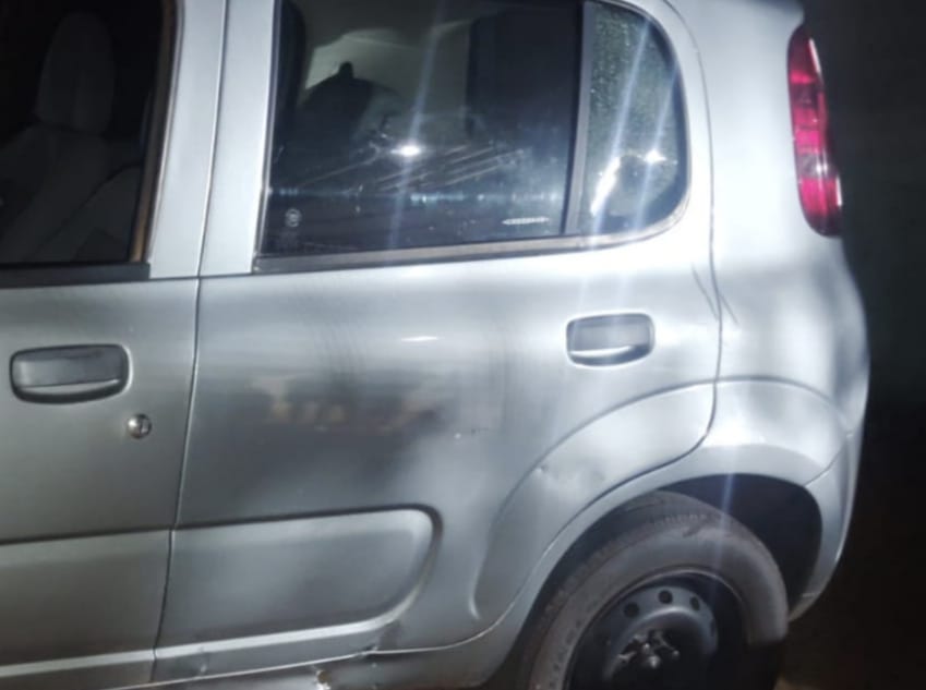 Colisão entre carro e motocicleta deixa dois adolescentes feridos em Maracaju
