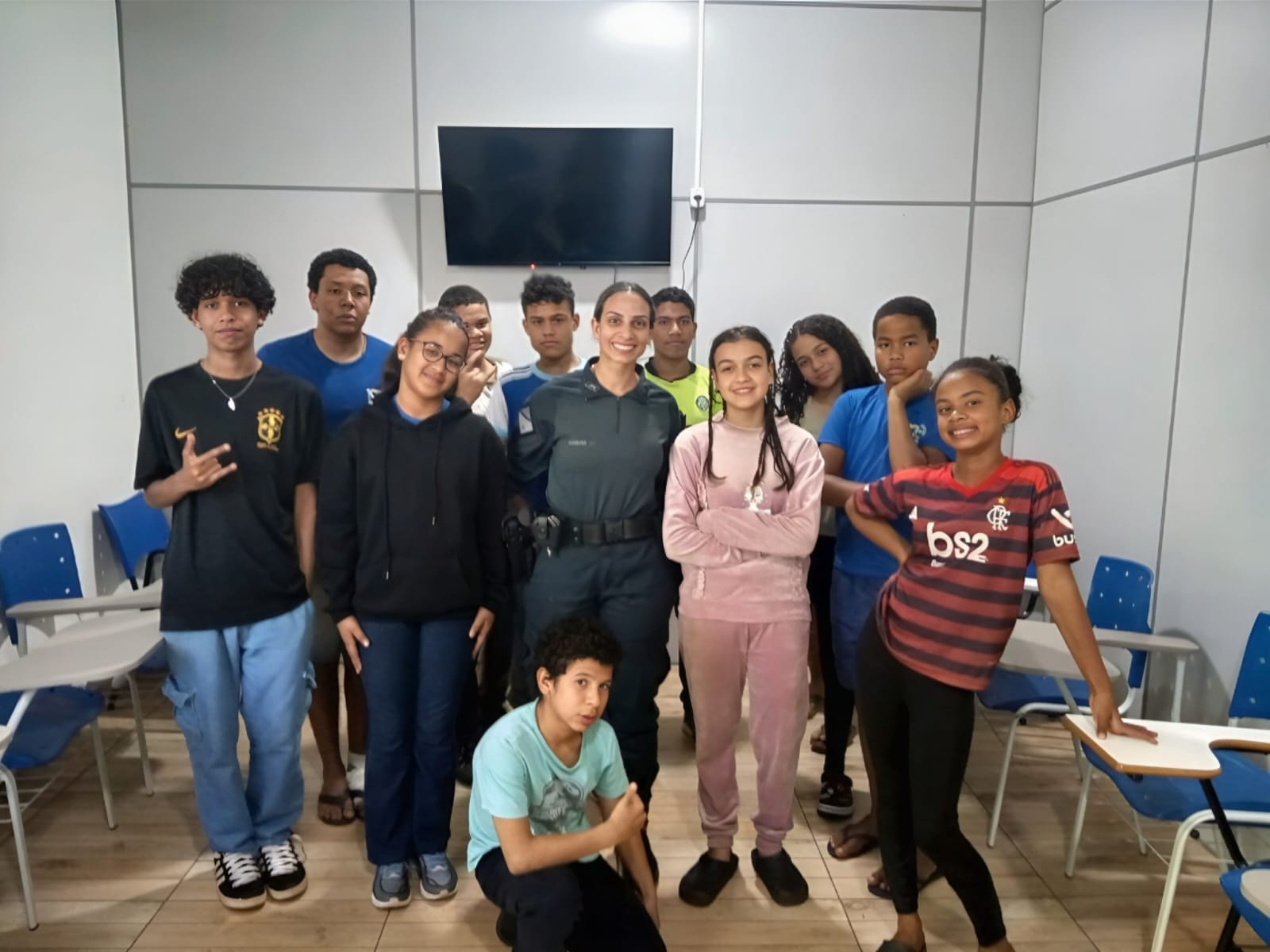 PROMUSE realiza roda de conversa com adolescentes do Projeto Ação Jovem