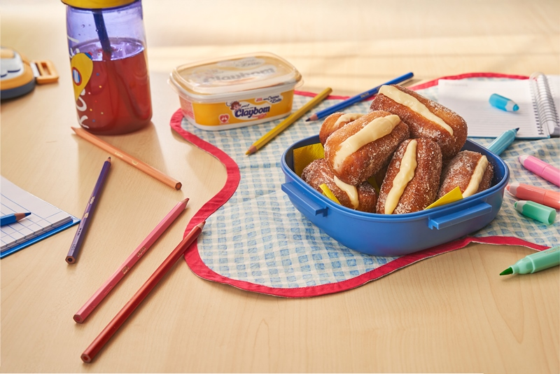 Receita de Sonho de Padaria com Bisnaguinha