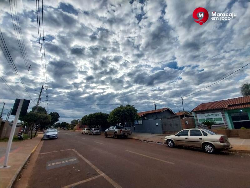 Frente fria derruba temperaturas e Maracaju entra em alerta para chuvas intensas nesta terça-feira
